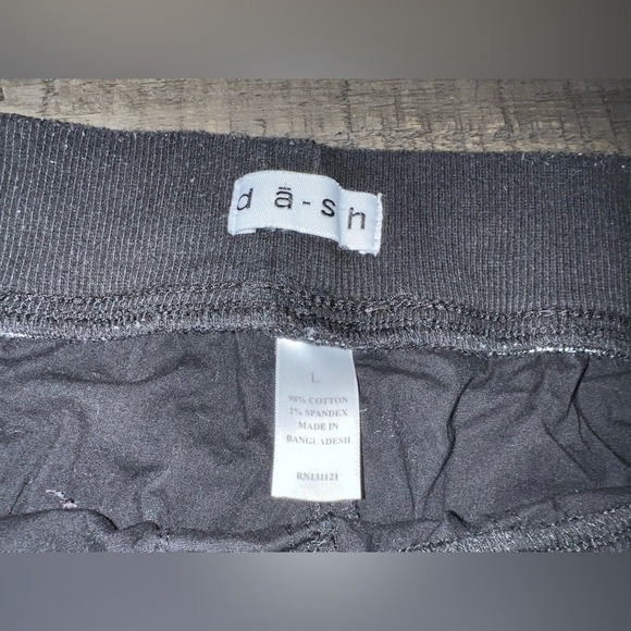 Dash Black‎ shorts Women's size large, POCKETS, BLACK - Picture 3 of 3